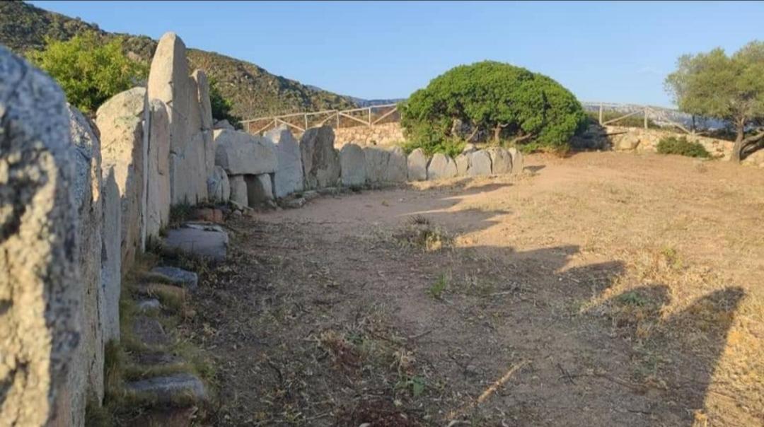 Sa Dommu 'E Su Coro Villa Triei Exterior photo